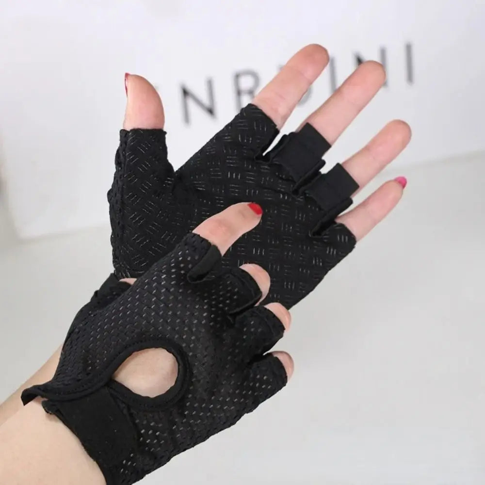 Reinforced palm and ventilated back tactical workout gloves