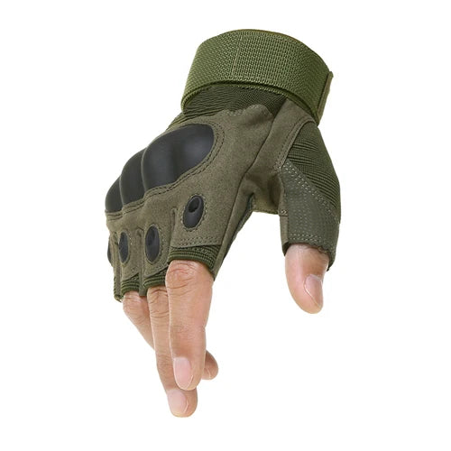 Camo-style half-finger gloves for weightlifting and cycling