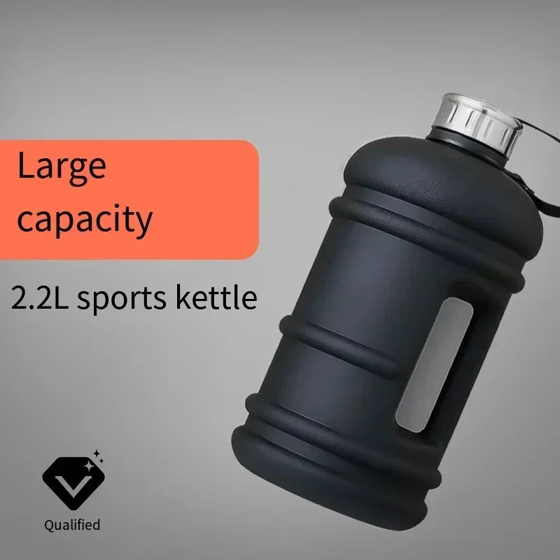 Portable 2.2L Large Capacity Plastic Sports Bottles Outdoor